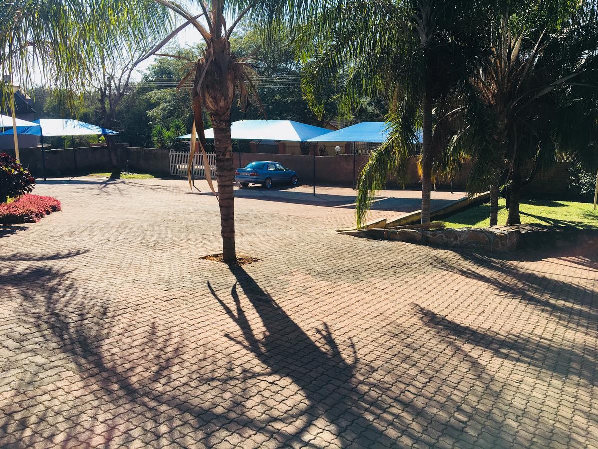 Country Link Guest Lodge Komatipoort Exterior photo